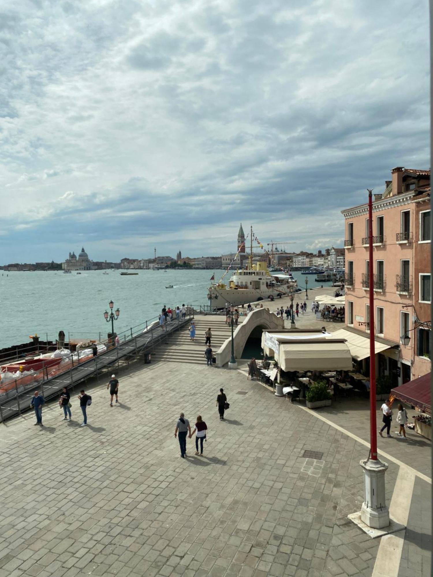 Corte Formenta Holiday Home - 5 Minuti Da Biennale Venedig Eksteriør billede
